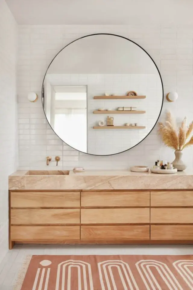 deco mur design moderne miroir XXL salle de bain grand meuble vasque en bois carrelage métro blanc