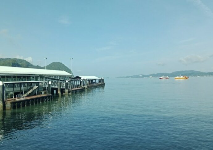 voyage langkawi krabi bateau passage frontière mer Malaisie Thaïlande