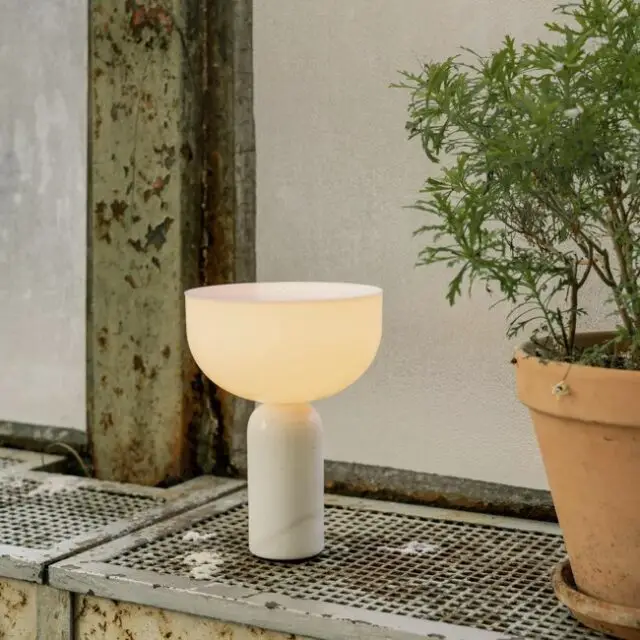 Lampe portable en marbre blanc 24 cm