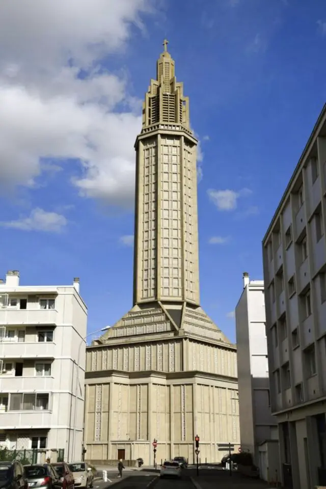 patrimoine architecture le havre France monument à voir reconstruction auguste perret béton 