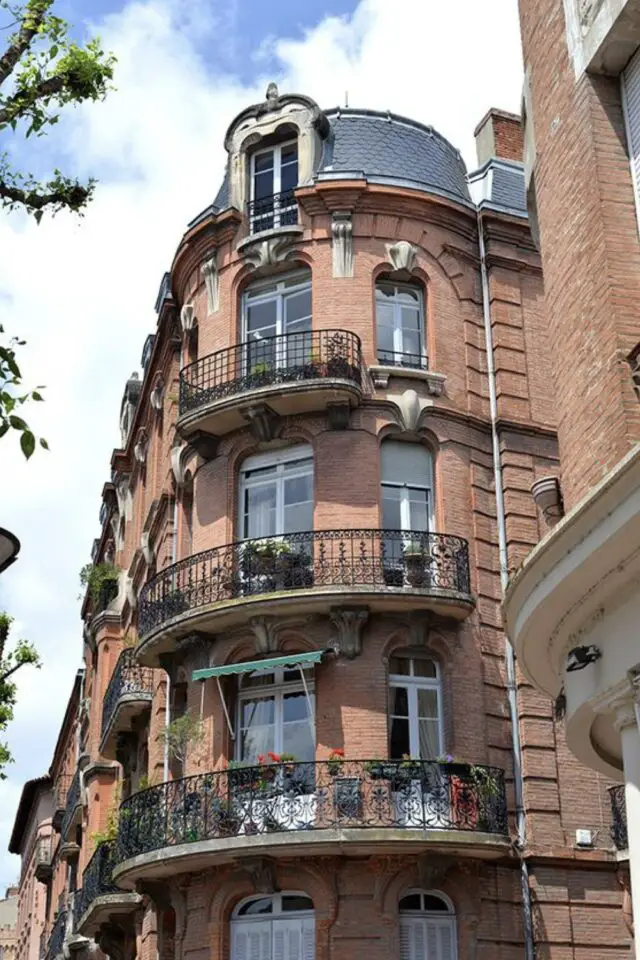 toulouse patrimoine a decouvrir façade bâtiment histoire architecture à voir 