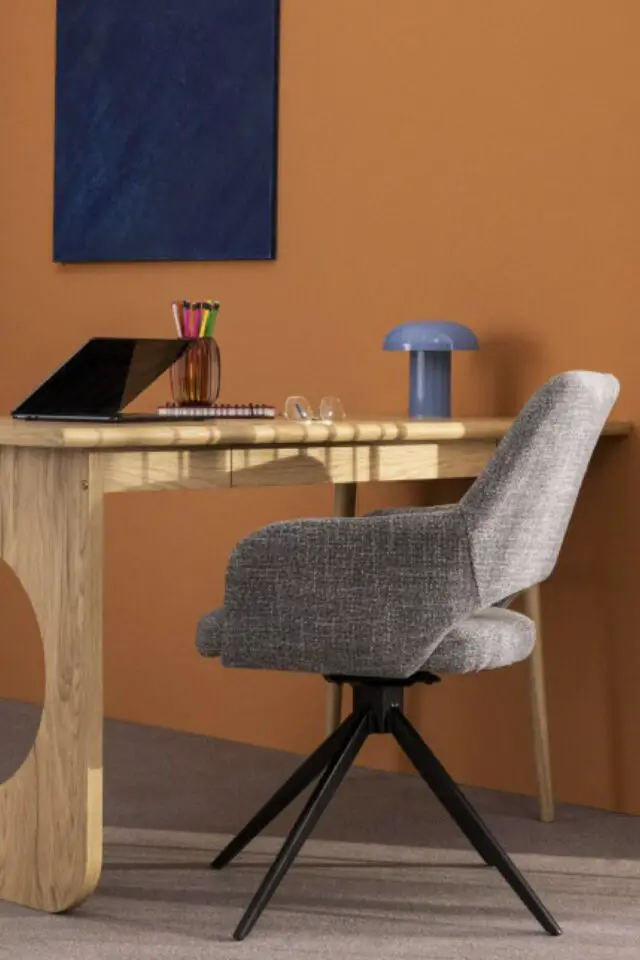 Chaise de bureau en tissu et métal