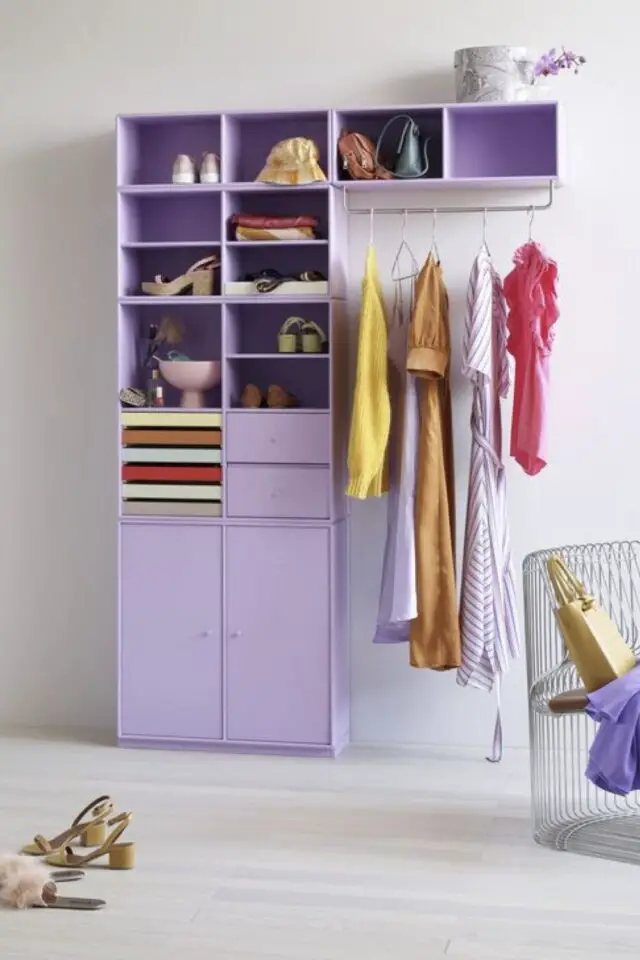 dressing sur mesure exemple module de rangement standard petite chambre porte de placard étagère et penderie couleur originale 