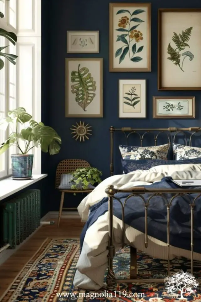 exemple deco chambre adulte bleu chic et nature peinture unie sourde galerie murale illustration plantes vertes encadrée 