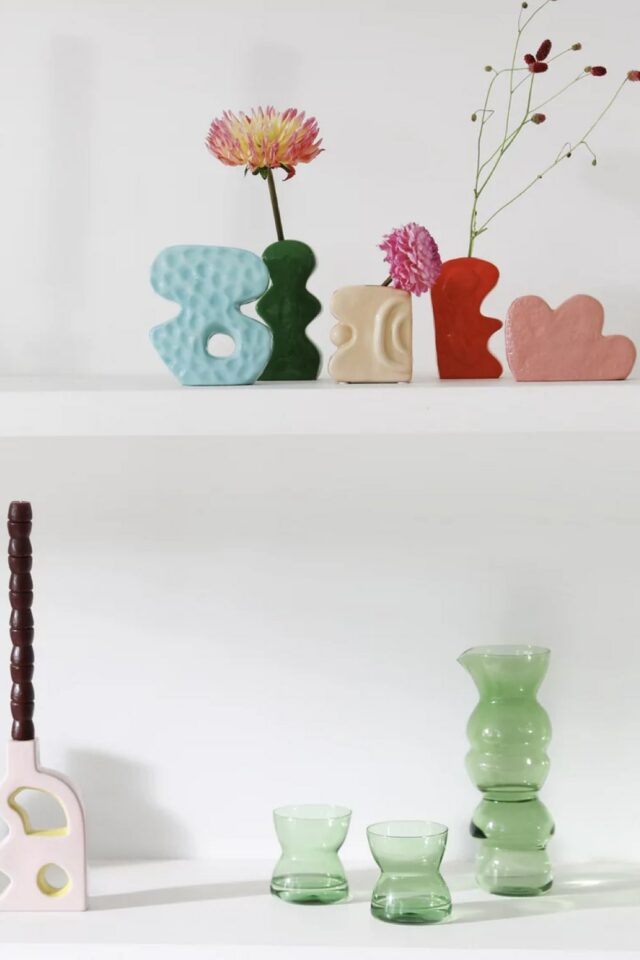 Vase en grès rose petit nuage objet déco original pas cher pour étudiant 