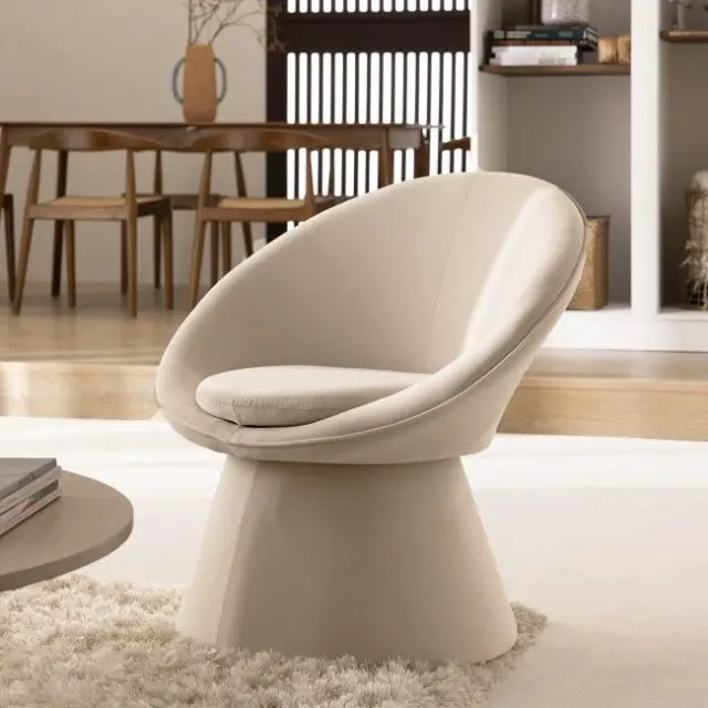 Fauteuil en velours beige