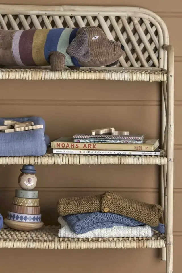 Petite bibliothèque en rotin naturel