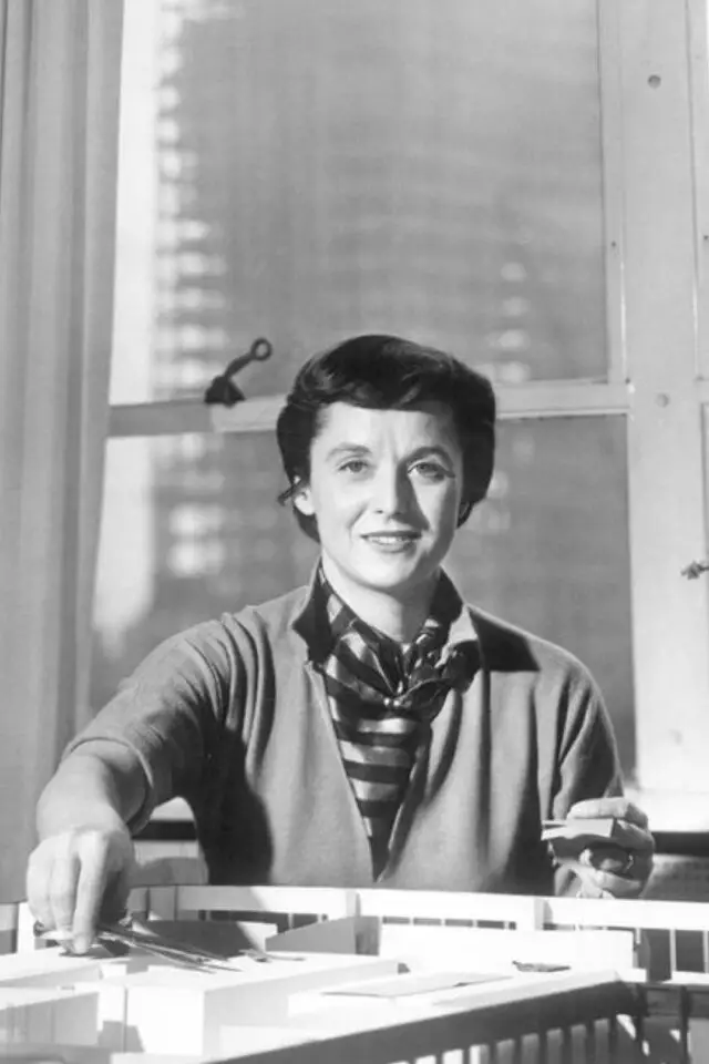 meuble design Florence Knoll designer biographie 