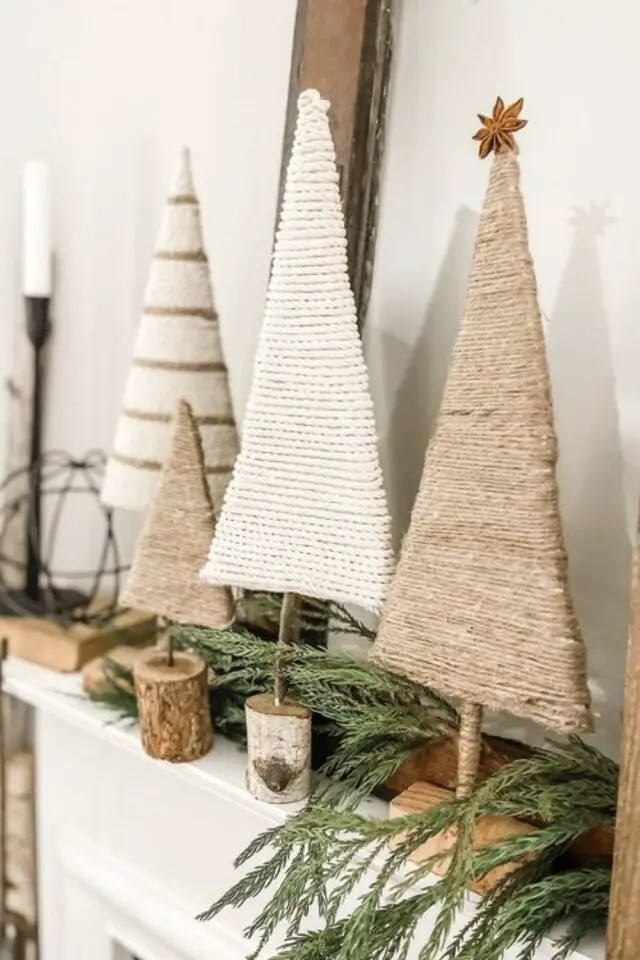 tendances déco de noël 2024 2025 petit sapin déco dessus meuble ou cheminée bricolage récup' à faire soi-même 